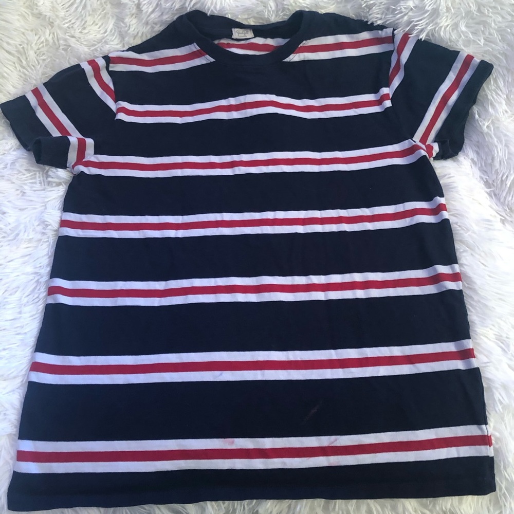 BRANDY MELVILLE  tee shirt